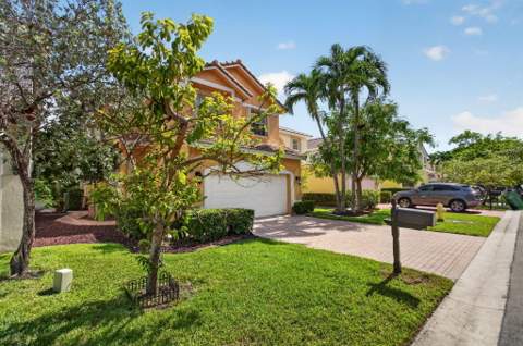 9736 NW 1st Manor, Coral Springs FL - photo 10 of 57