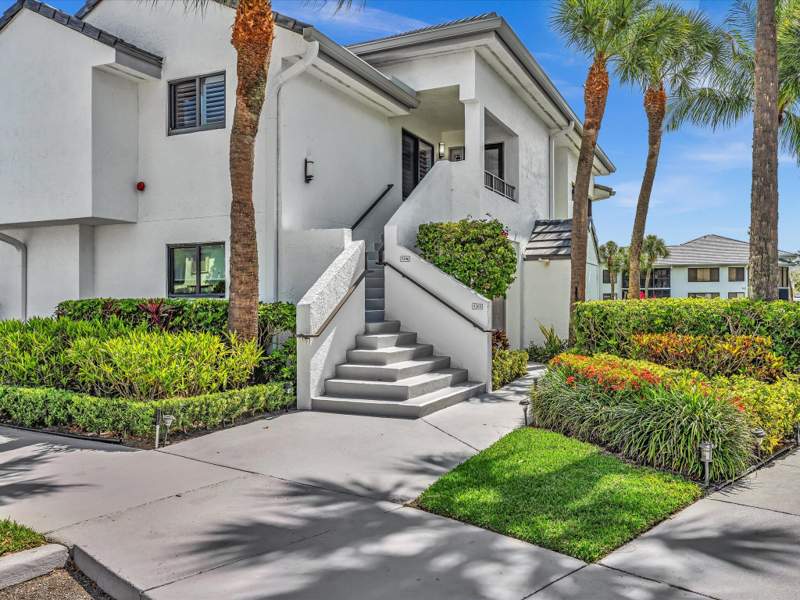 2 bedroom Condominium at 15791 Loch Maree Lane #5206, GLENEAGLES CONDO III, Delray Beach — photo 1