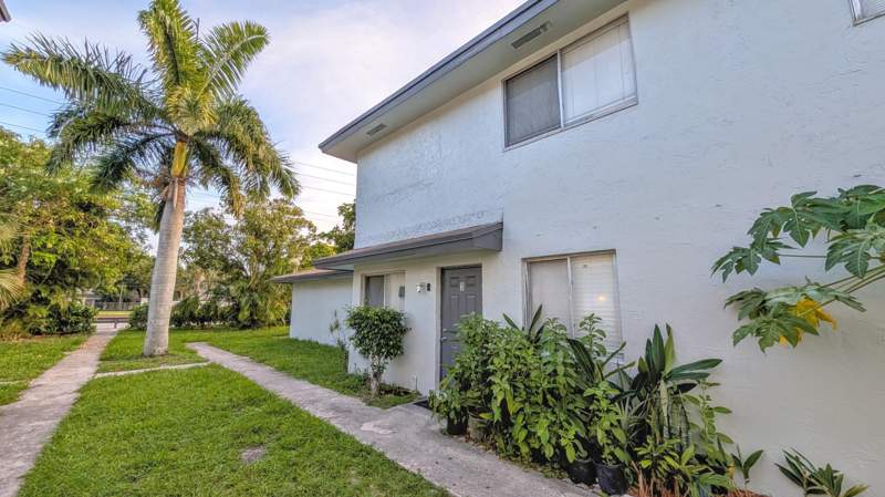 2 bedroom Condominium at 2115 Catherine Dr Drive #46-c, Delray Estates Condo Ph IV, Delray Beach — photo 4