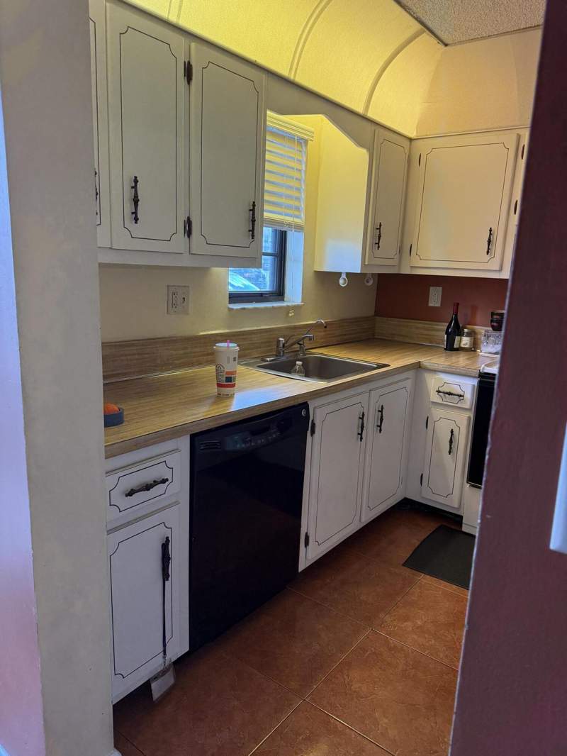 2 bedroom Condominium at 9440 SW 8th Street #110, Isle Of Sandalfoot Condo, Boca Raton — photo 5