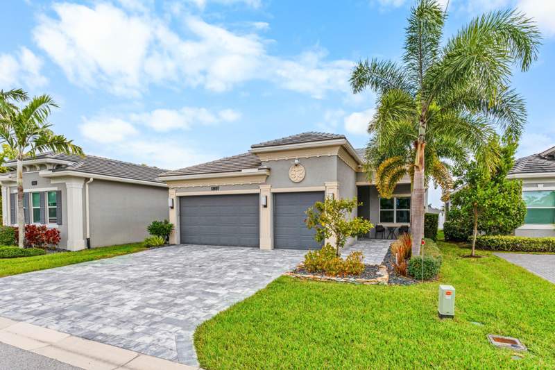 4 bedroom Single Family Residence at 13697 Whistler Mountain Road, POLO TRACE 2 PUD PLAT NO, Delray Beach — photo 2