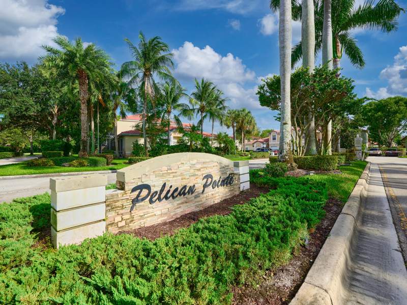 3 bedroom Townhouse at 4750 NW 117th Avenue, Wyndham Lakes East, Coral Springs — photo 2