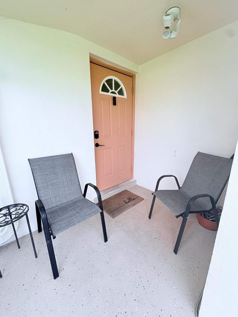 1 bedroom Condominium at 2966 Crosley Drive #D, Cresthaven Villas Condo 18, West Palm Beach — photo 3