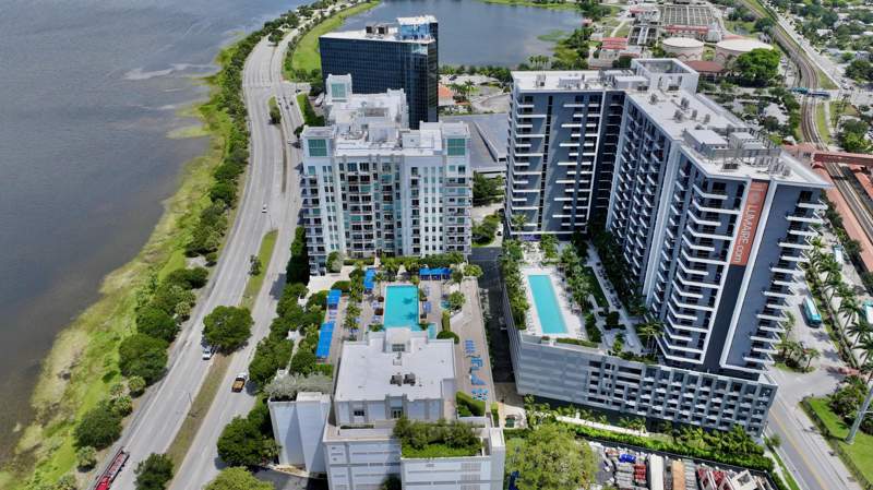 1 bedroom Condominium at 300 S Australian Avenue #703, Edge Condo, West Palm Beach — photo 2