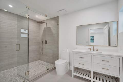 5561 NE 26th Avenue, Fort Lauderdale FL - photo 14 of 50