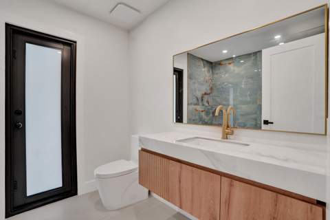 5561 NE 26th Avenue, Fort Lauderdale FL - photo 22 of 50