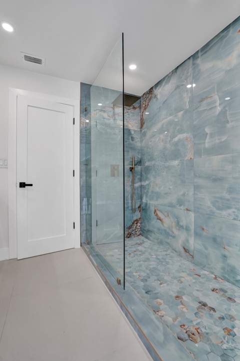 5561 NE 26th Avenue, Fort Lauderdale FL - photo 23 of 50