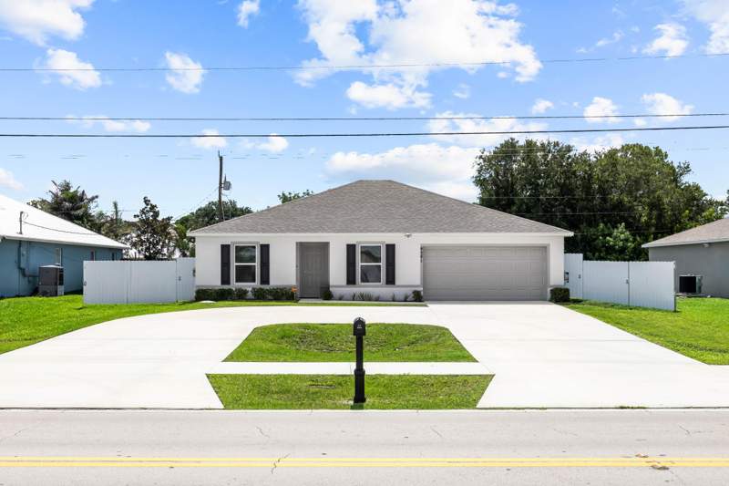 3 bedroom Single Family Residence at 4581 SW Darwin Boulevard, Port St Lucie Section 34, Port St. Lucie — photo 2