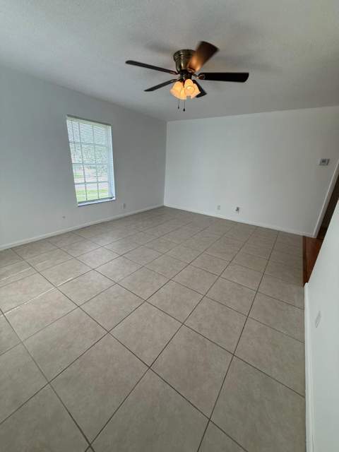4951 Wedgewood Way #5, West Palm Beach FL - photo 8 of 28
