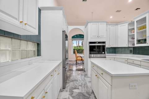 10694 Greenbriar Villa Drive, Lake Worth FL - photo 21 of 110