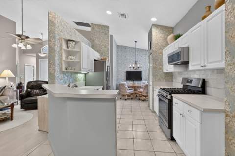 310 NW Toscane Trail, Port St. Lucie FL - photo 11 of 59