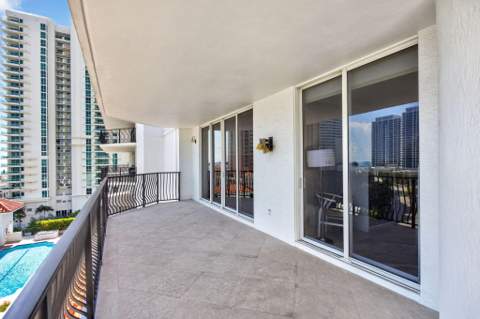 100 S Birch Road #1003f, Fort Lauderdale FL - photo 12 of 43
