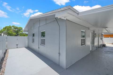 1134 S Ridge Street, Lake Worth Beach FL - photo 22 of 45