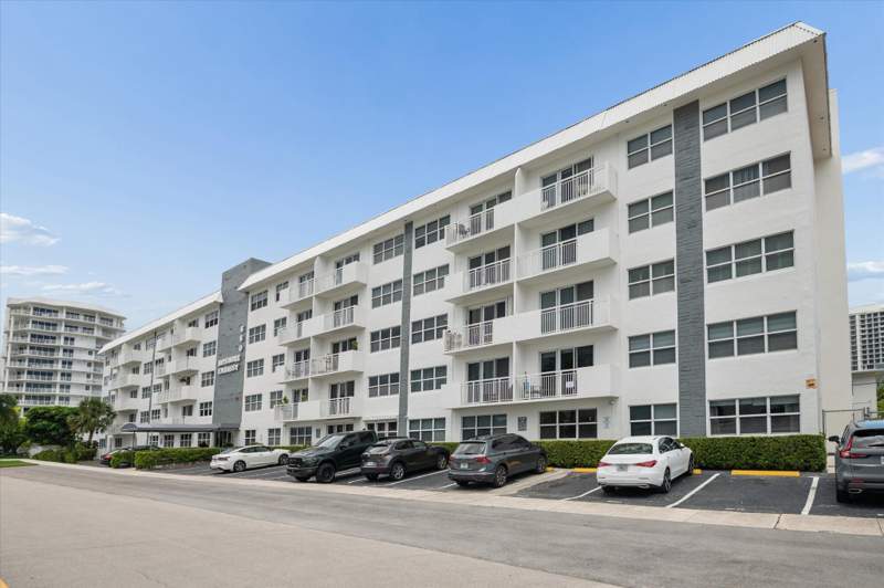 2 bedroom Condominium at 550 Bayshore Drive #314, Bayshore Embassy Condo, Fort Lauderdale — photo 2