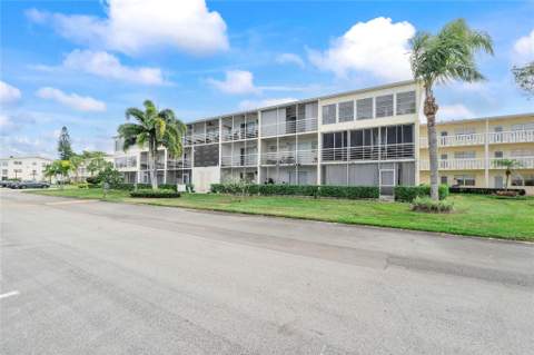 358 Dorset I #358, Boca Raton FL - photo 11 of 12