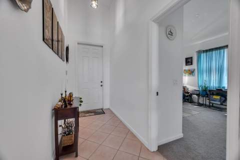 113 NW Swann Mill Circle, Port St. Lucie FL - photo 11 of 22