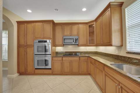 18062 SW 41st Street, Miramar FL - photo 21 of 65