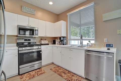 5884 N Plum Bay Parkway, Tamarac FL - photo 17 of 50