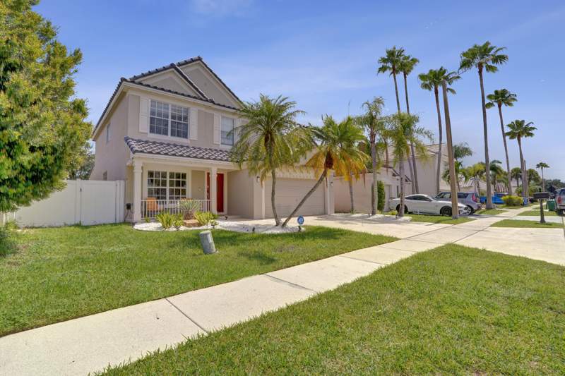 3 bedroom Single Family Residence at 5884 N Plum Bay Parkway, Land Section 8, Tamarac — photo 2