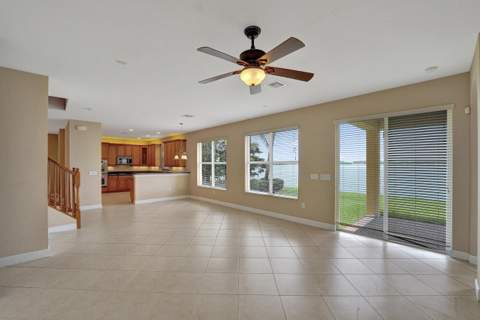 18062 SW 41st Street, Miramar FL - photo 24 of 65