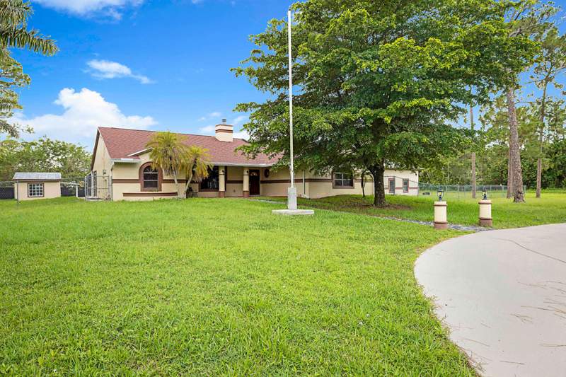 4 bedroom Single Family Residence at 17298 66th Court, Acreage & Unrec, The Acreage — photo 2