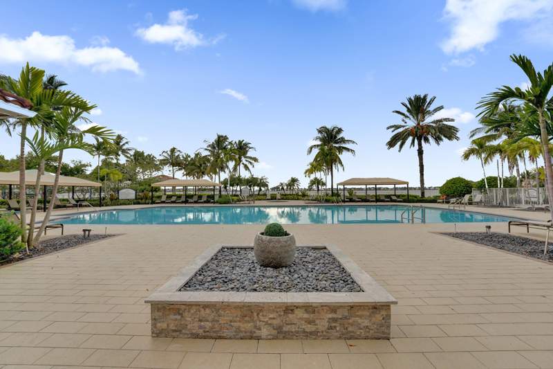 5 bedroom Single Family Residence at 18062 SW 41st Street, Sunset Falls Plat 2, Miramar — photo 5