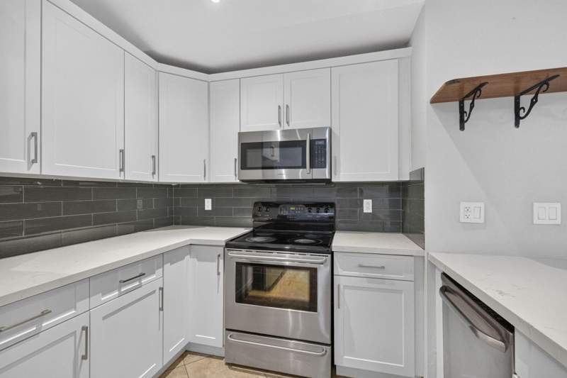 3 bedroom Villa at 3076 S Oakland Forest Drive #503, Pines Of Oakland Forest West, Oakland Park — photo 4