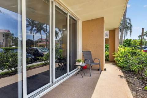 2731 Ocean Club Boulevard #102, Hollywood FL - photo 19 of 24