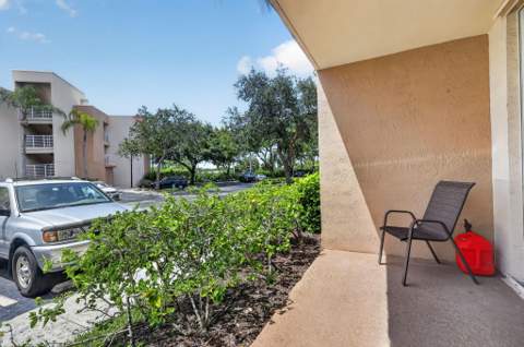2731 Ocean Club Boulevard #102, Hollywood FL - photo 20 of 24