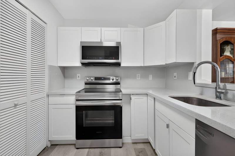 2 bedroom Condominium at 2731 Ocean Club Boulevard #102, Sheridan Ocean Club Condo, Hollywood — photo 4