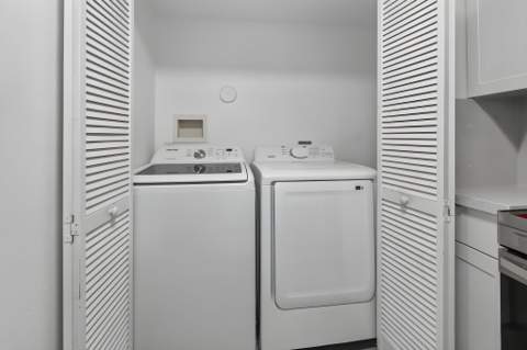 2731 Ocean Club Boulevard #102, Hollywood FL - photo 17 of 24