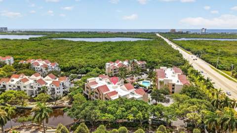 2731 Ocean Club Boulevard #102, Hollywood FL - photo 22 of 24