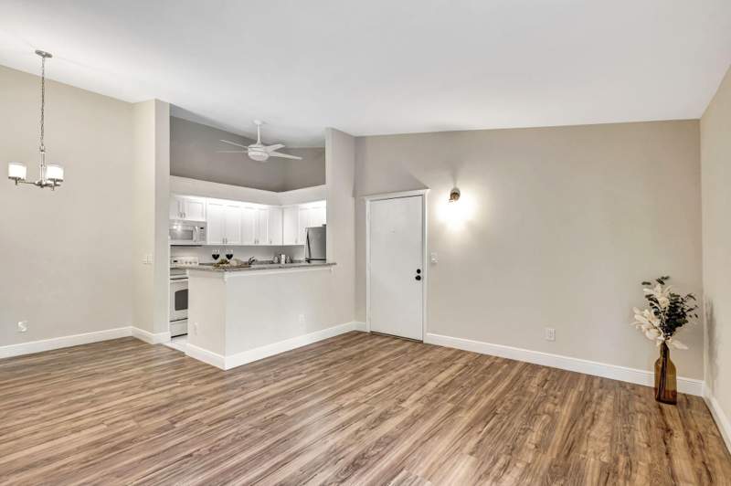 2 bedroom Condominium at 1109 Duncan Circle #201, Dunbar Woods Condo I II And III In Or4410P782,, Palm Beach Gardens — photo 4