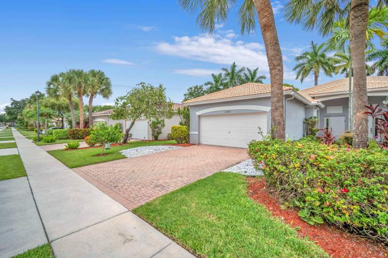 3 bedroom Villa at 10788 Royal Caribbean Circle, Majestic Isles 3, Boynton Beach — photo 3