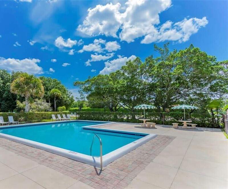 3 bedroom Villa at 454 Lakeview Drive #1, Villas Of Bonaventure At, Weston — photo 2