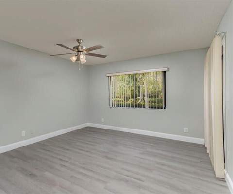 454 Lakeview Drive #1, Weston FL - photo 10 of 12