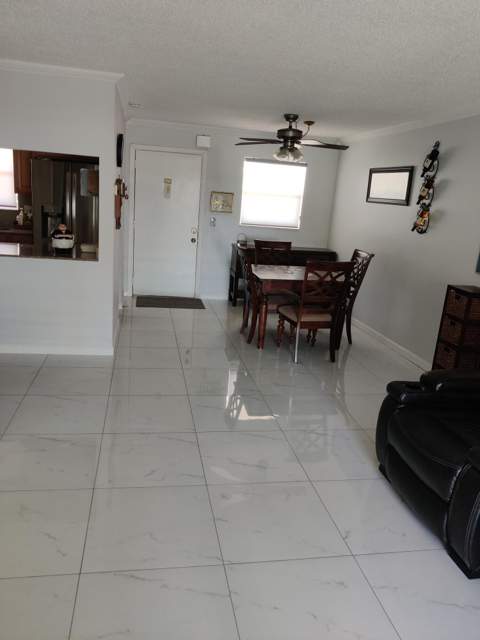 225 Bonnie Boulevard #405, Palm Springs FL - photo 7 of 27