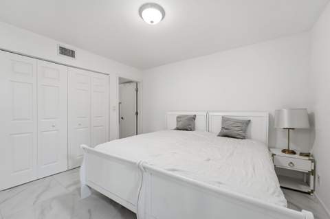 602 Executive Center Drive #Unit 105, West Palm Beach FL - photo 14 of 23
