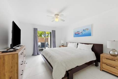 602 Executive Center Drive #Unit 105, West Palm Beach FL - photo 12 of 23