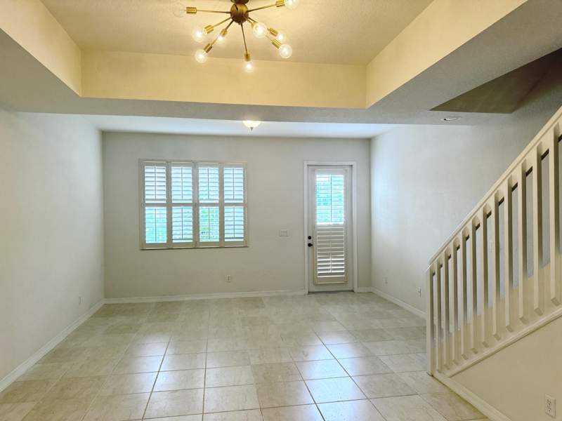 3 bedroom Townhouse at 902 S Federal Highway #6, Pineapple Village South, Lake Worth Beach — photo 4
