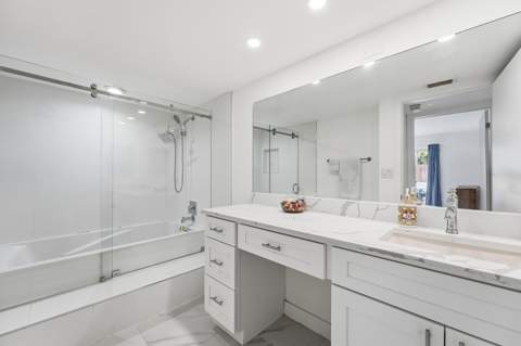 602 Executive Center Drive #Unit 105, West Palm Beach FL - photo 11 of 23