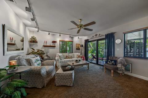2130 NE 9th Avenue, Wilton Manors FL - photo 20 of 45