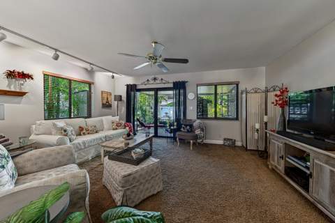 2130 NE 9th Avenue, Wilton Manors FL - photo 21 of 45