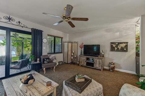 2130 NE 9th Avenue, Wilton Manors FL - photo 23 of 45
