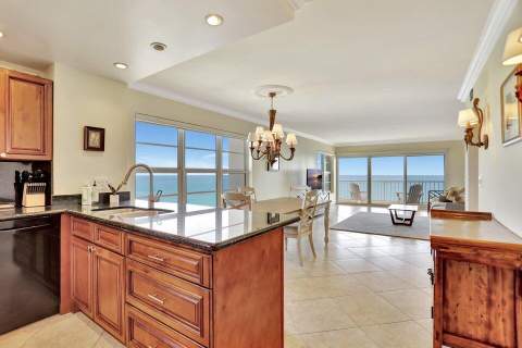 1021 Hillsboro Mile #1108, Hillsboro Beach FL - photo 9 of 46