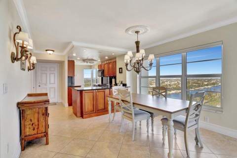 1021 Hillsboro Mile #1108, Hillsboro Beach FL - photo 11 of 46