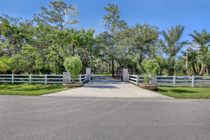 7 bedroom Single Family Residence at 10780 Anderson Lane, Seminole Ranches, Wellington — photo 3