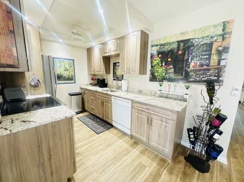 2157 Cambridge G, Deerfield Beach FL - photo 7 of 67