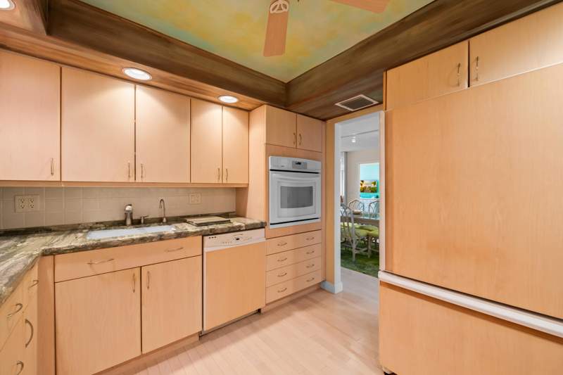 1 bedroom Condominium at 3546 S Ocean Boulevard #716, Barclay Condo, South Palm Beach — photo 5
