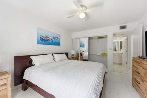 602 Executive Center Drive #Unit 105, West Palm Beach FL - photo 13 of 23